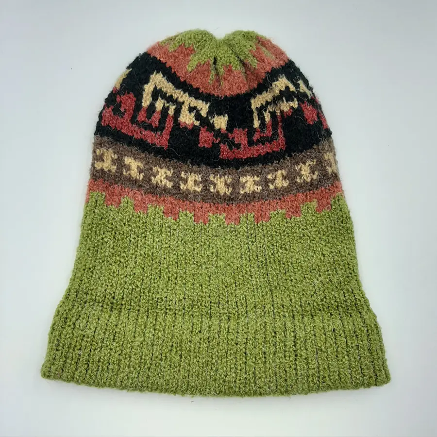 Beanie Green Ultra Soft - Image 3